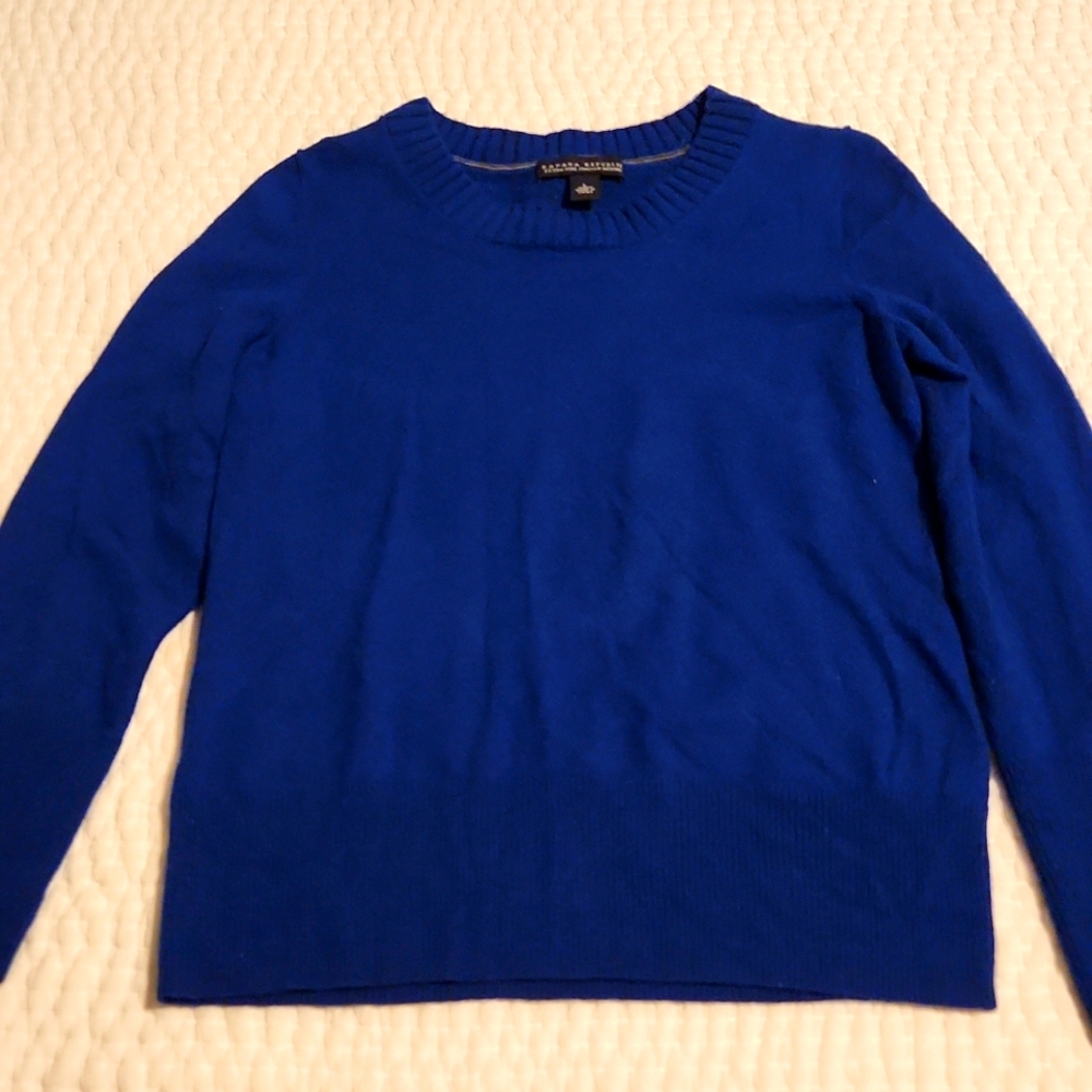 Ladies Cobalt blue banana republic sweater size L